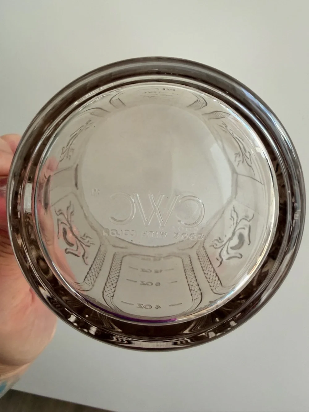 CWC Halloween spider and bat Embossed Glass Measuring Cup in Smoky gray - 16 oz
